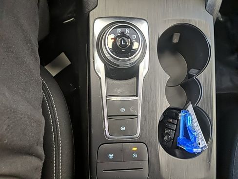 Certified 2024 Ford Escape Active AWD/4WD image 23