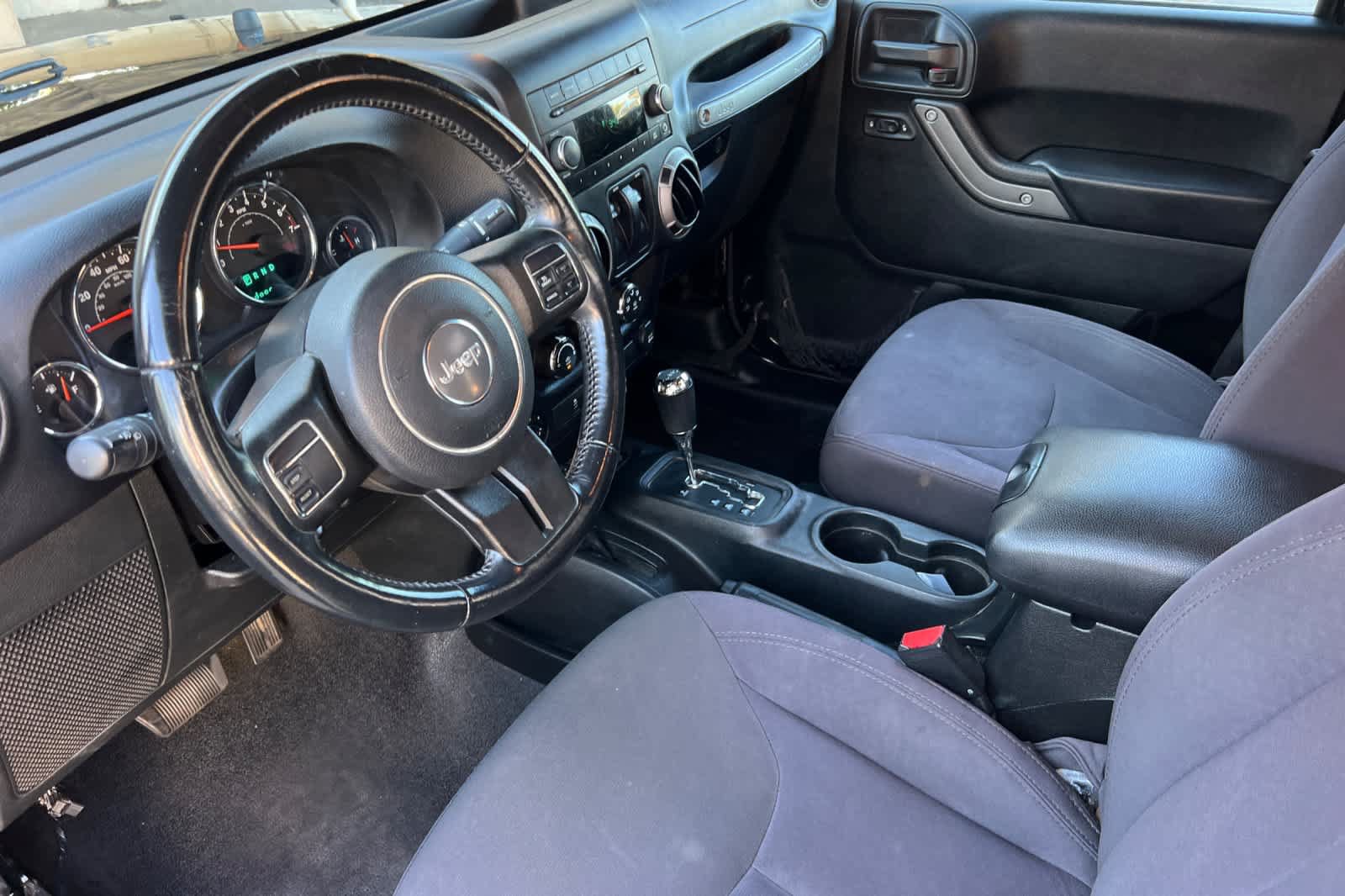 Used 2016 Jeep Wrangler Sport w/ Quick Order Package 24S AWD/4WD image 9