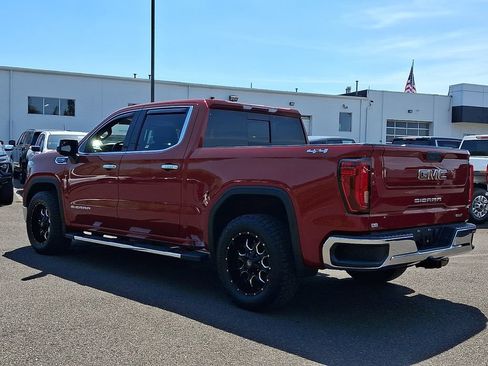 Certified 2020 GMC Sierra 1500 SLT w/ SLT Premium Package AWD/4WD image 4