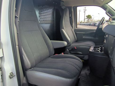 Used 2024 Chevrolet Express 2500 w/ Driver Convenience Package image 24