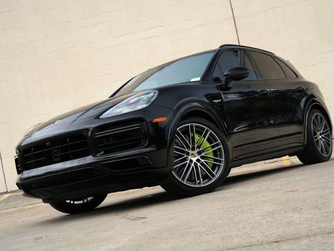 Used 2021 Porsche Cayenne Turbo S AWD/4WD image 60