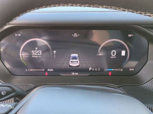 New 2026 Jeep Cherokee Overland image 15