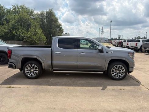 New 2026 GMC Sierra 1500 Denali w/ Denali Reserve Package AWD/4WD image 7