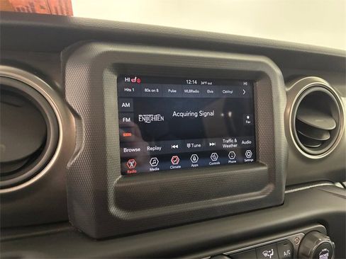 Used 2023 Jeep Wrangler Unlimited w/ Cold Weather Group image 26