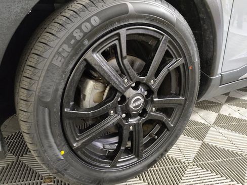 Used 2023 Nissan Kicks SR w/ SR Premium Package FWD image 31