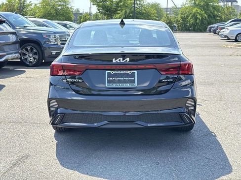 Used 2023 Kia Forte GT-Line FWD image 3