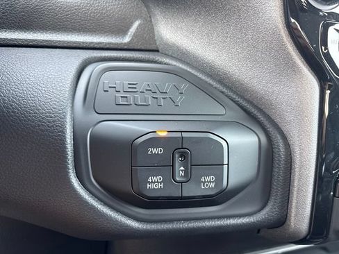 New 2026 RAM 2500 Tradesman AWD/4WD image 9