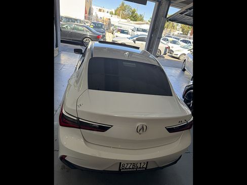 Used 2022 Acura ILX w/ Premium Package FWD image 5