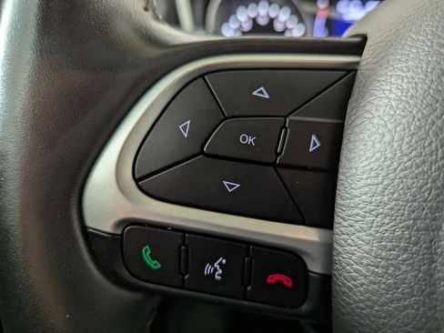 Certified 2020 Jeep Compass Latitude image 16