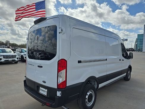 New 2025 Ford Transit 250 148 Medium Roof RWD image 14