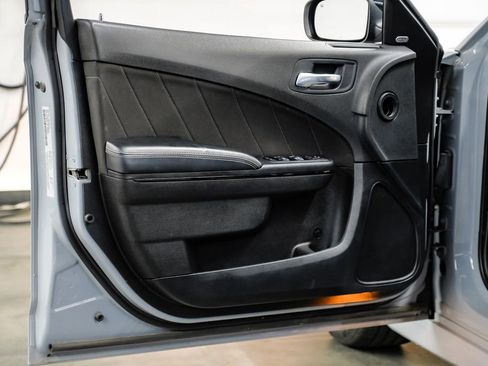 Used 2022 Dodge Charger R/T w/ Blacktop Package image 46