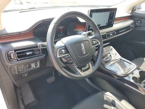 Certified 2022 Lincoln Nautilus Reserve w/ Equipment Group 201A image 13