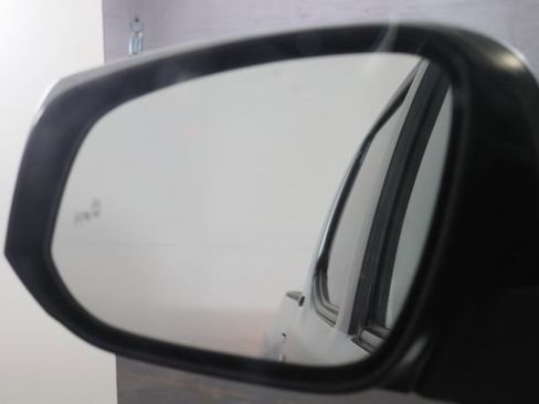 Used 2022 Toyota Tacoma TRD Sport image 34