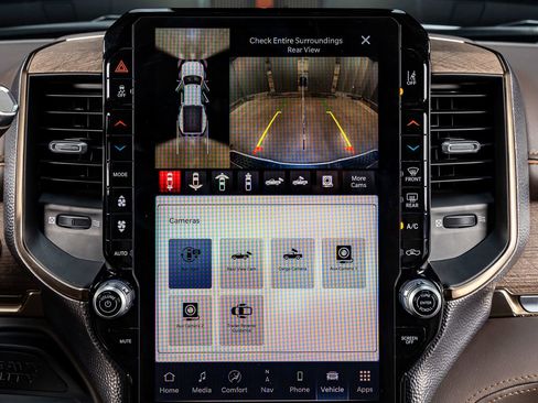 Used 2025 RAM 3500 Longhorn image 26