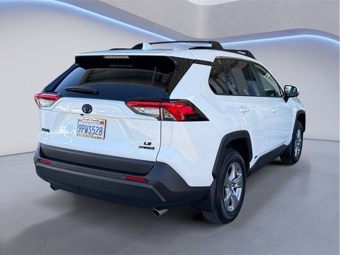 Used 2024 Toyota RAV4 LE AWD/4WD image 6