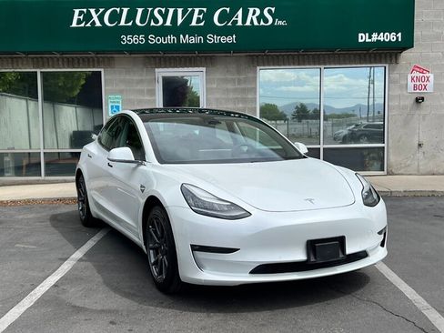 Used 2018 Tesla Model 3 Mid Range RWD image 1
