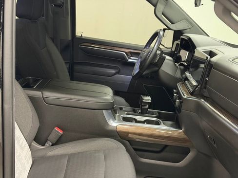 Used 2023 Chevrolet Silverado 1500 RST w/ Protection Package image 18