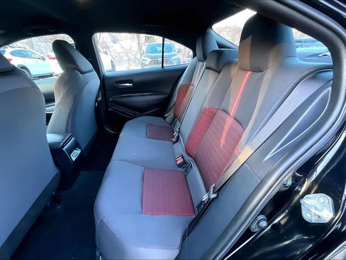 Certified 2024 Toyota Corolla SE image 18