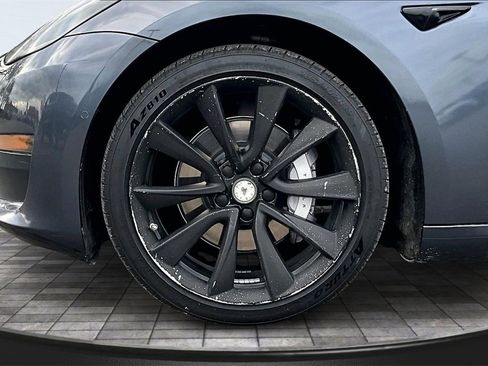 Used 2020 Tesla Model 3 Long Range image 9