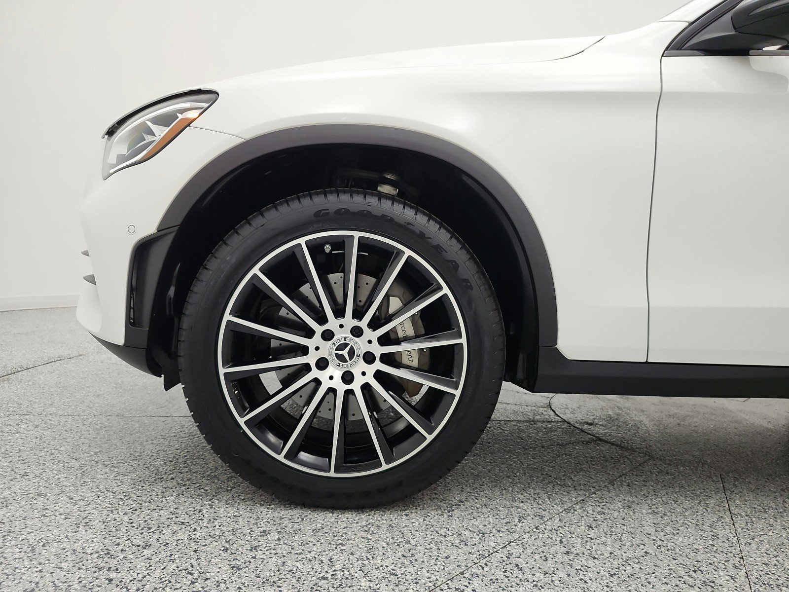 Certified 2023 Mercedes-Benz GLC 300 4MATIC Coupe image 18