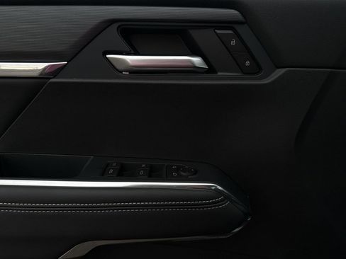 New 2026 GMC Acadia Elevation image 15