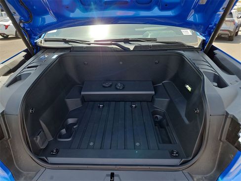 New 2025 Chevrolet Silverado EV LT image 22