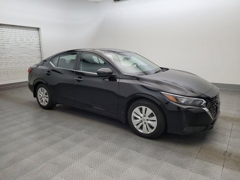 Used 2024 Nissan Sentra S image 11