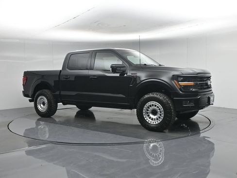 Used 2025 Ford F150 XLT w/ Equipment Group 302A MID AWD/4WD image 27