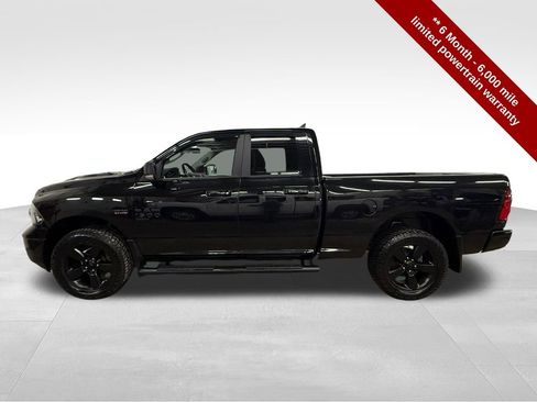 Used 2019 RAM 1500 Classic SLT w/ Black Appearance Group image 2