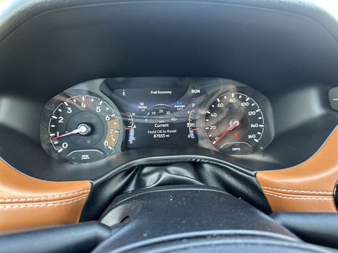 Used 2022 Jeep Compass Limited AWD/4WD image 12