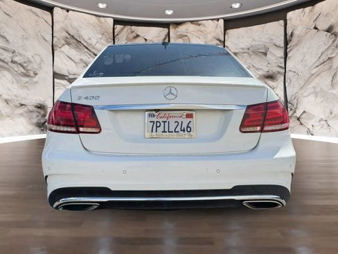 Used 2015 Mercedes-Benz E 400 Sedan w/ Lighting Package image 4