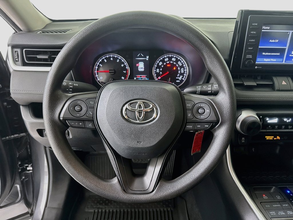 Used 2021 Toyota RAV4 LE AWD/4WD image 12