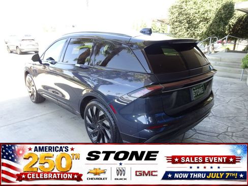 Used 2024 Lincoln Nautilus Reserve w/ Jet Appearance Package (87T) AWD/4WD image 5