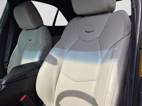 Used 2020 Cadillac CT4 Premium Luxury RWD image 11