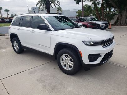 New 2025 Jeep Grand Cherokee Laredo