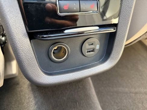 Certified 2022 Lincoln Nautilus Reserve image 14