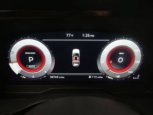 Used 2023 Nissan Pathfinder Platinum AWD/4WD image 10