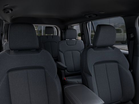 New 2026 Jeep Grand Cherokee L Laredo AWD/4WD image 25