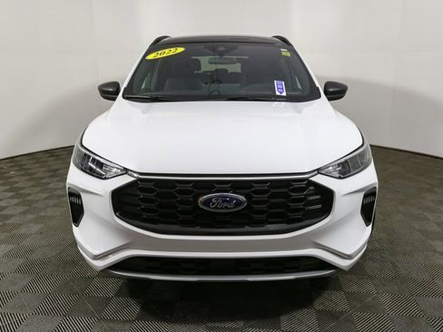 Used 2023 Ford Escape ST-Line w/ Tech Pack #1 image 4