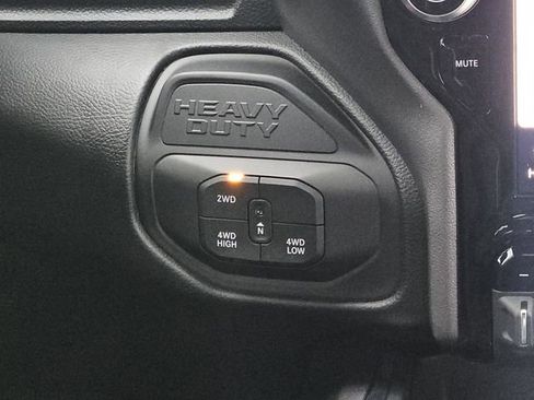 Used 2026 RAM 2500 Laramie w/ Night Edition image 19