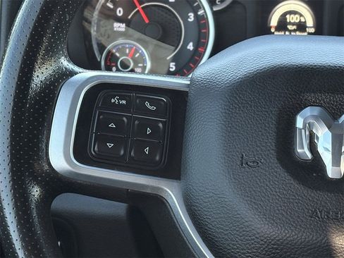 Used 2022 RAM 2500 Big Horn w/ Cold Weather Group image 15