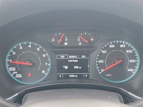 Certified 2023 Chevrolet Equinox LS w/ Driver Confidence II Package image 40