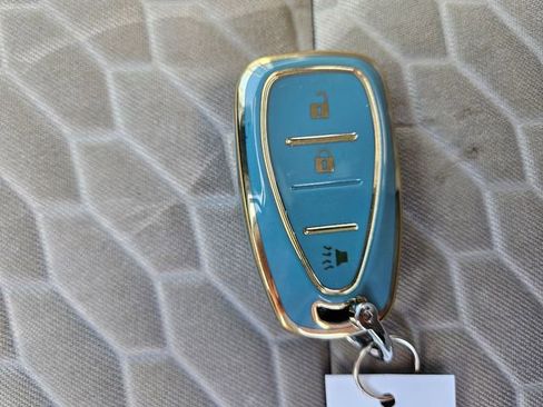 Used 2020 Chevrolet Equinox LS w/ LS Convenience Package image 29