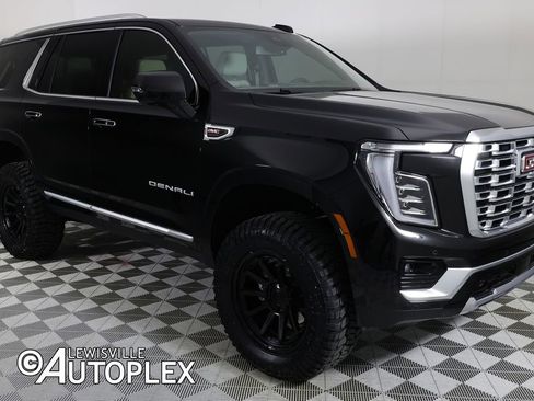 Used 2026 GMC Yukon Denali image 3