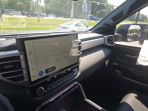 New 2025 Toyota Tundra 4x4 CrewMax Hybrid image 11