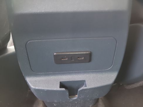 Used 2025 Ford Maverick XLT FWD image 17