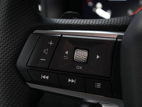 New 2026 Mitsubishi Outlander SEL image 9