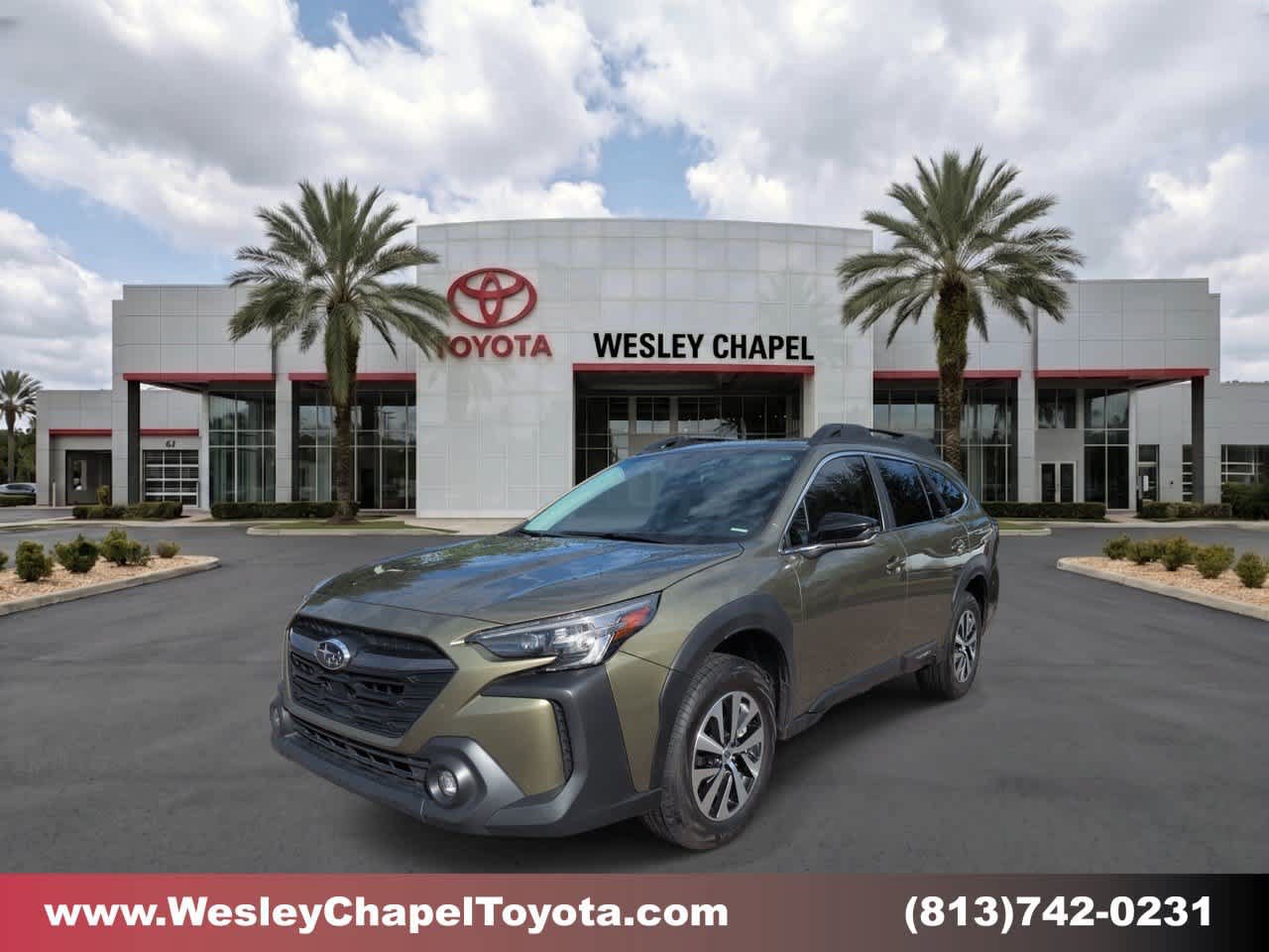 Used 2024 Subaru Outback Premium AWD/4WD image 1