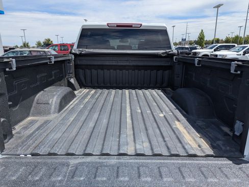 Certified 2024 Chevrolet Silverado 2500 Custom w/ Custom Value Package AWD/4WD image 33