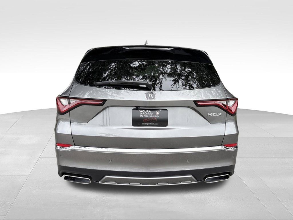 Used 2026 Acura MDX w/ Technology Package FWD image 4